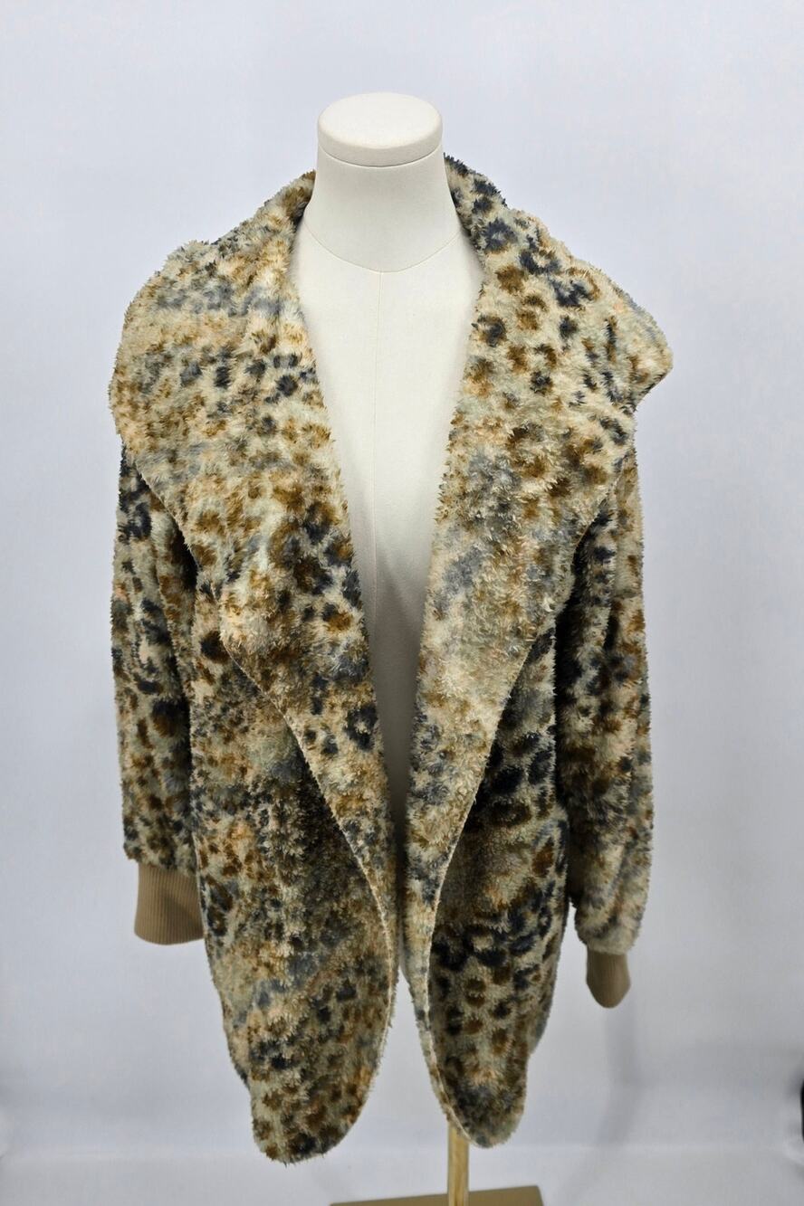 Hem & Thread  Coastal Cowgirl Retro Glam y2k MOb Wife The Kitten‎ Teddy Jacket
